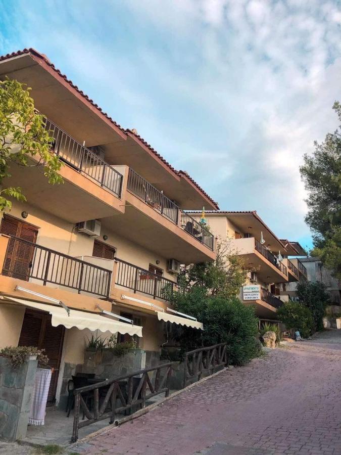 Sarizas Apartments Сивири Екстериор снимка